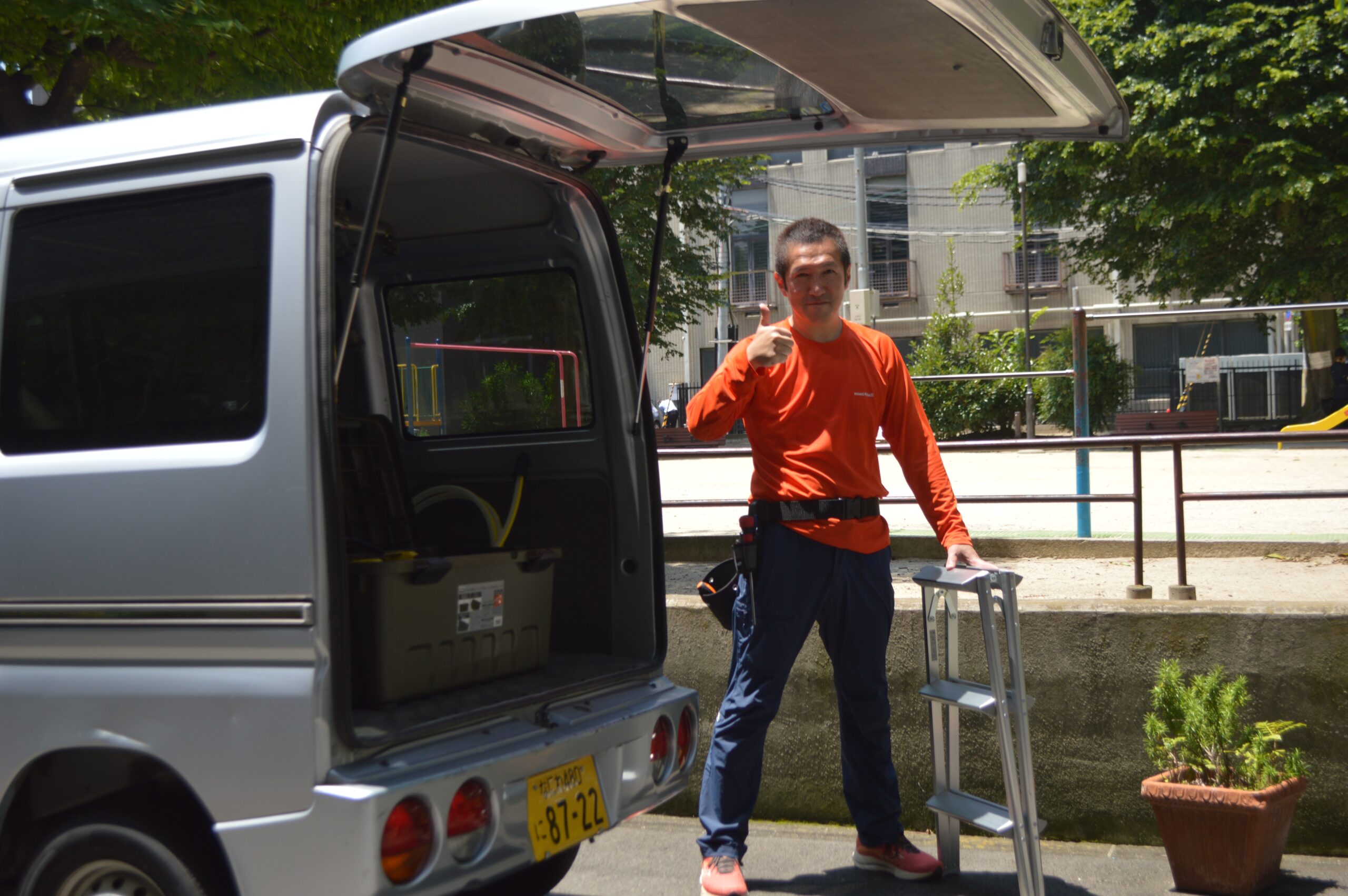 ささやんのエアコンクリーニング作業